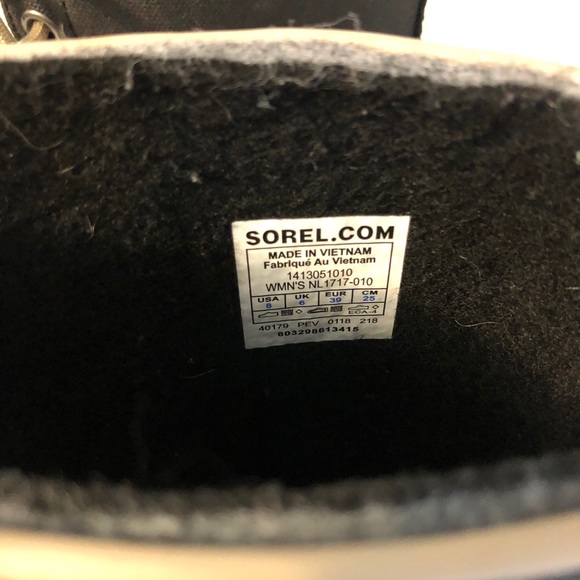 Sorel Winter Boots - Picture 9 of 9